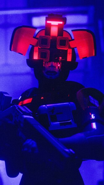 File:Marathon Vignette Recon 04 Mobile.jpg